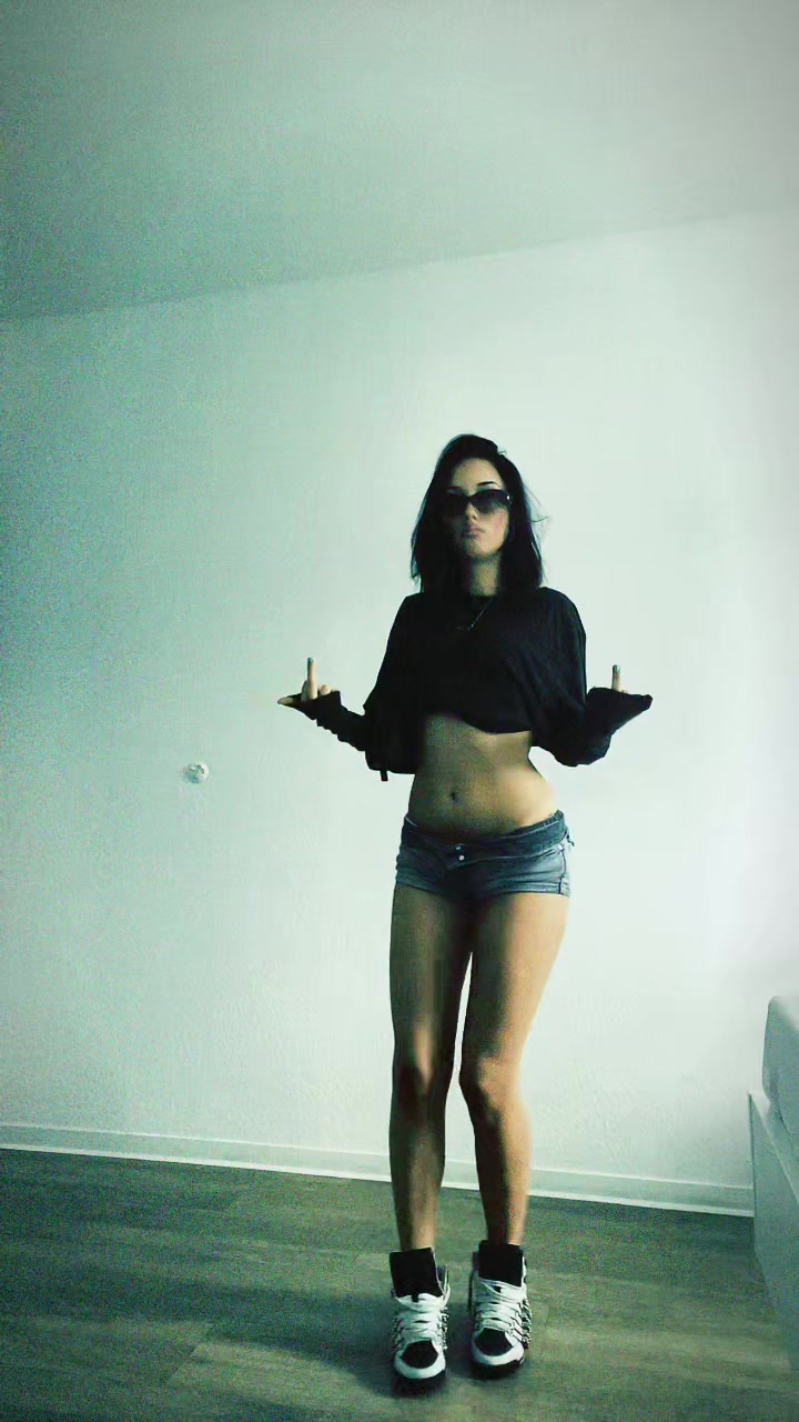 @Tili_xo_08