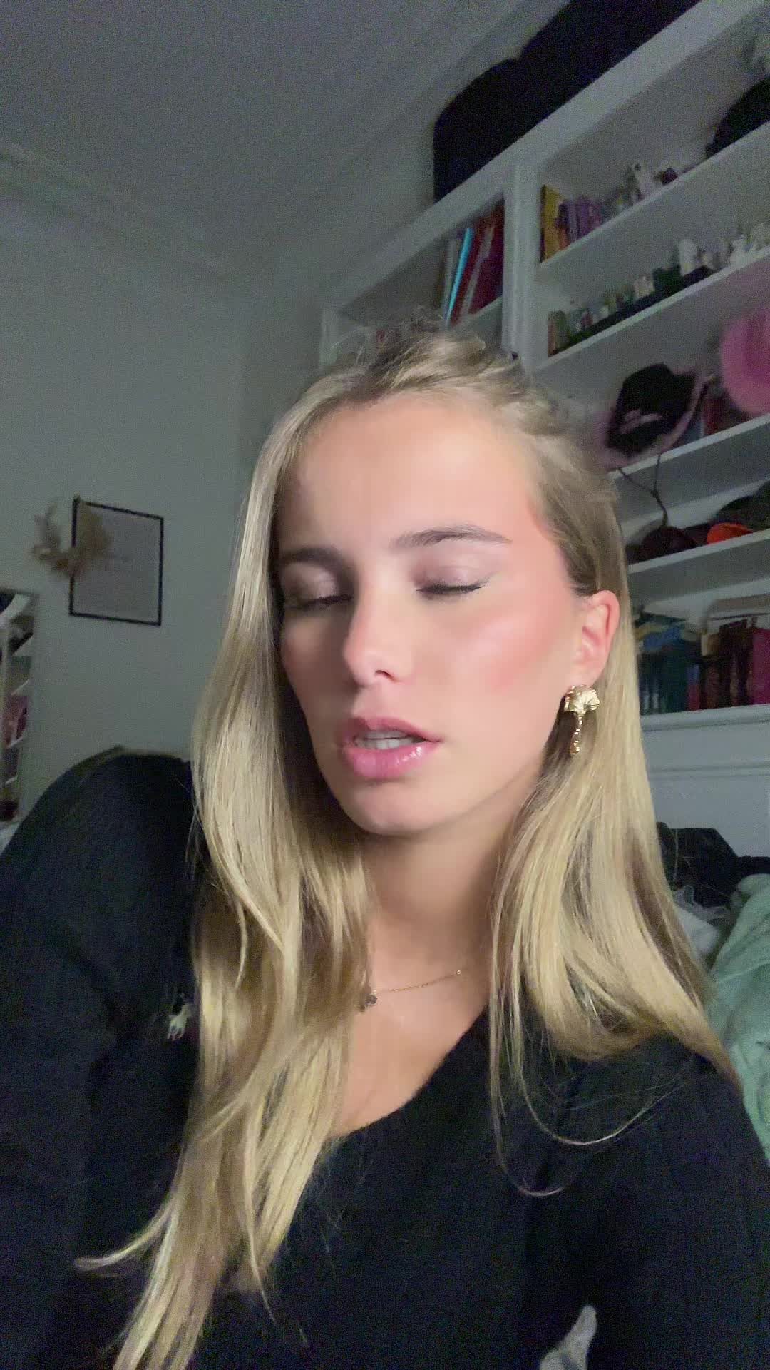 @cordeliamngn