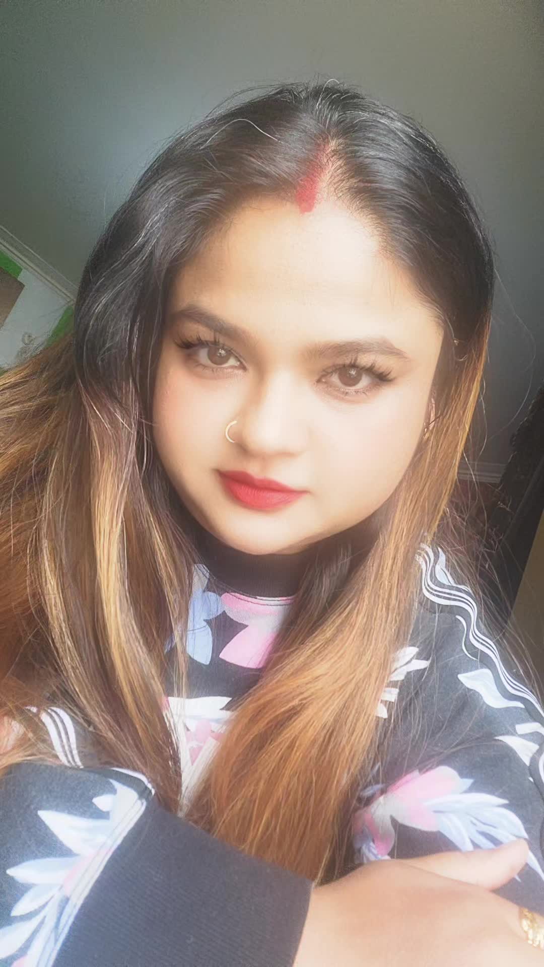 @MAAHI NEGI 👸