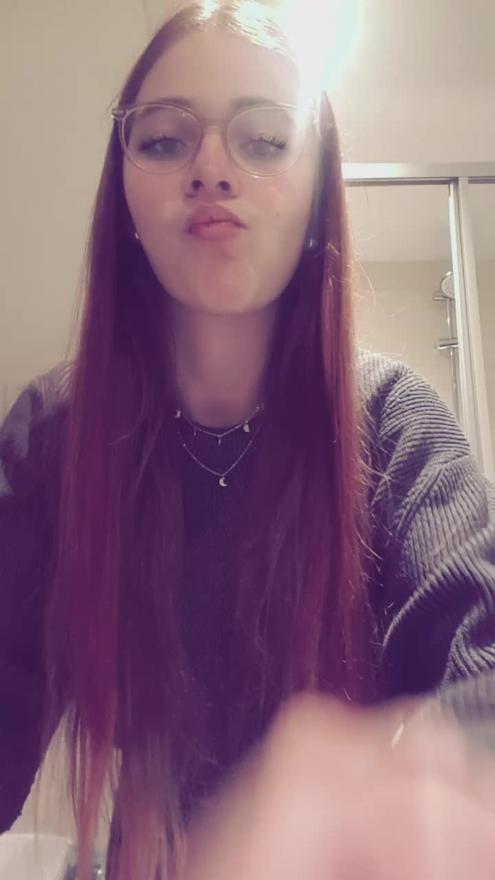 @Linni👱♀️_Luna🐈