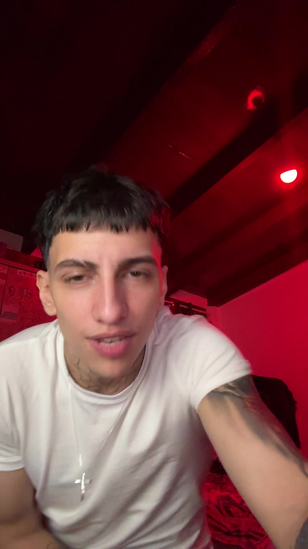 @Tsomis