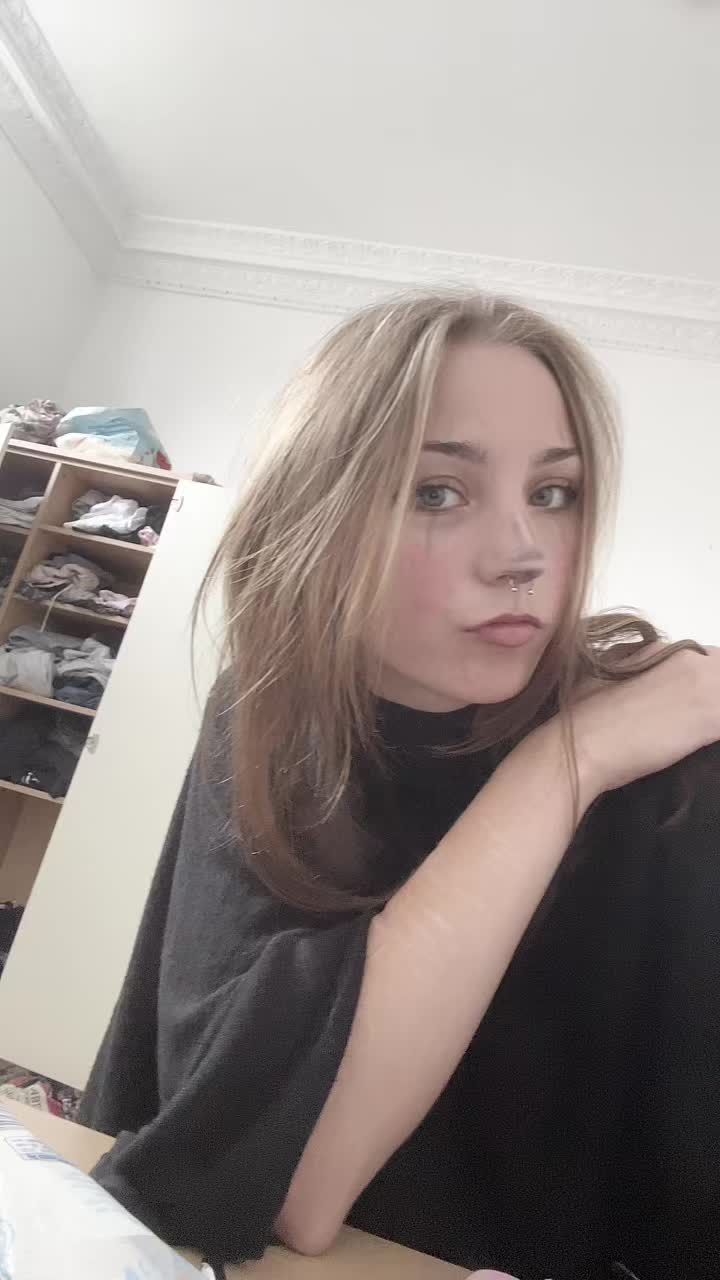 @𝓮𝓶𝓶𝓪 🎐💞