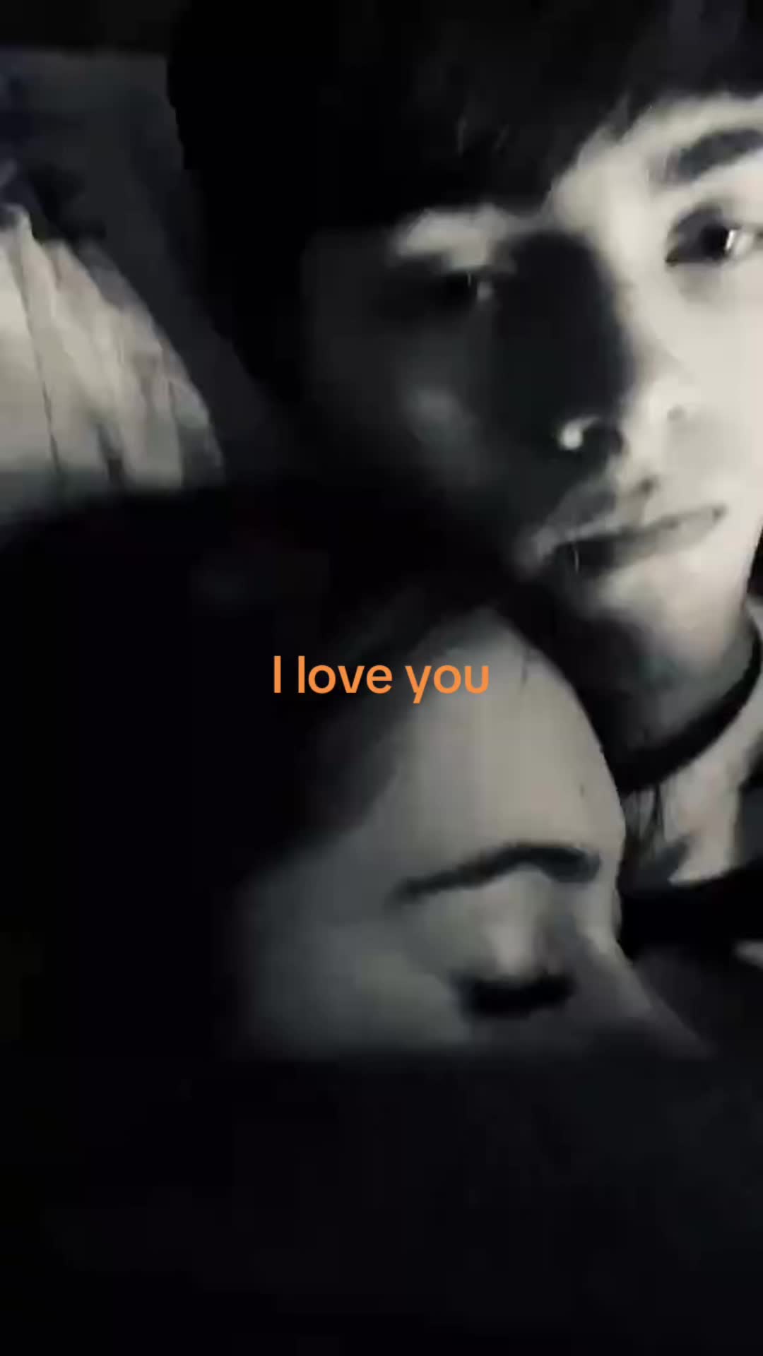 @Couple cute moment