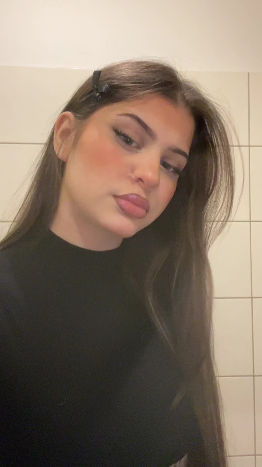 @Xenia ๐บ๐ง๐ฆ