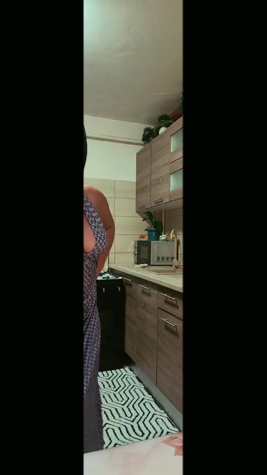 @Ana Ana