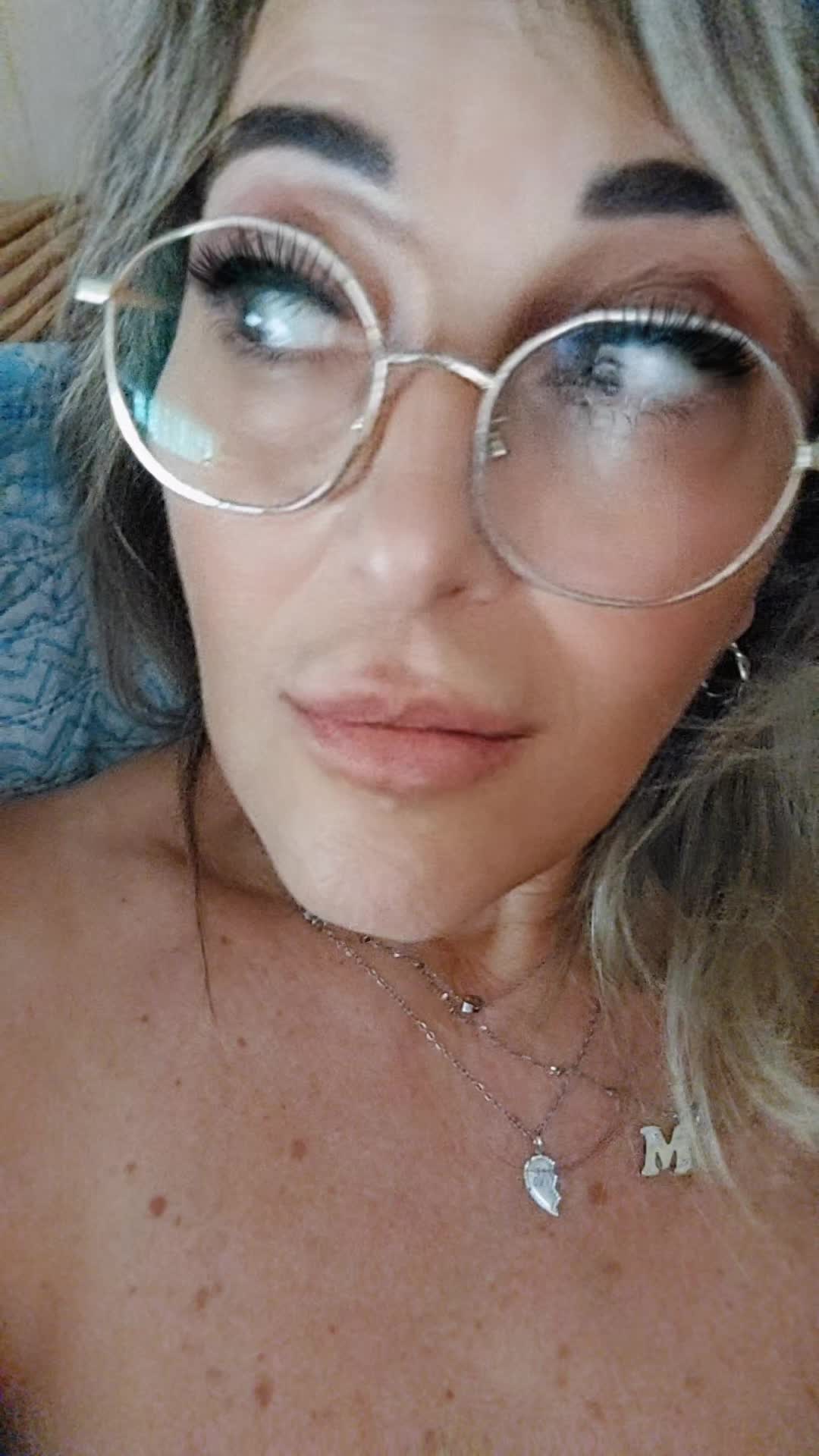 @Carmela63_8