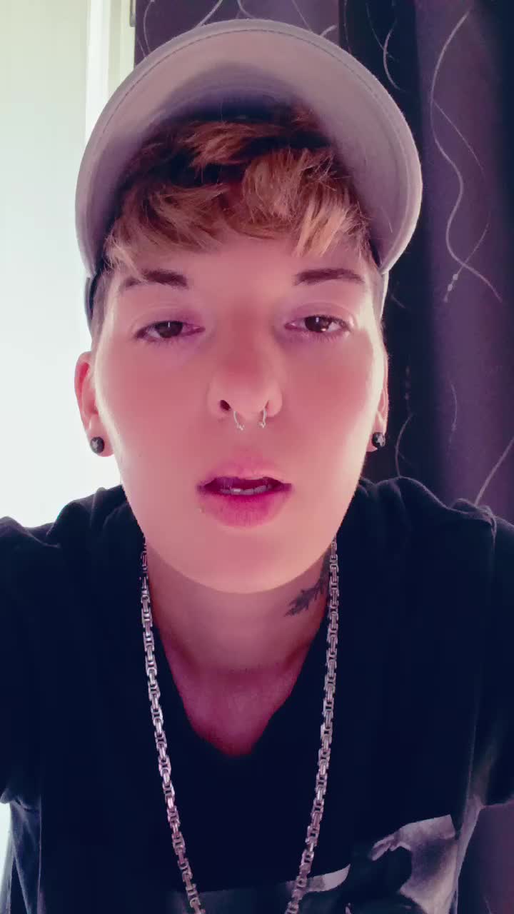 @Kingslowly