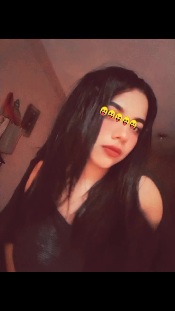 @Ariana García