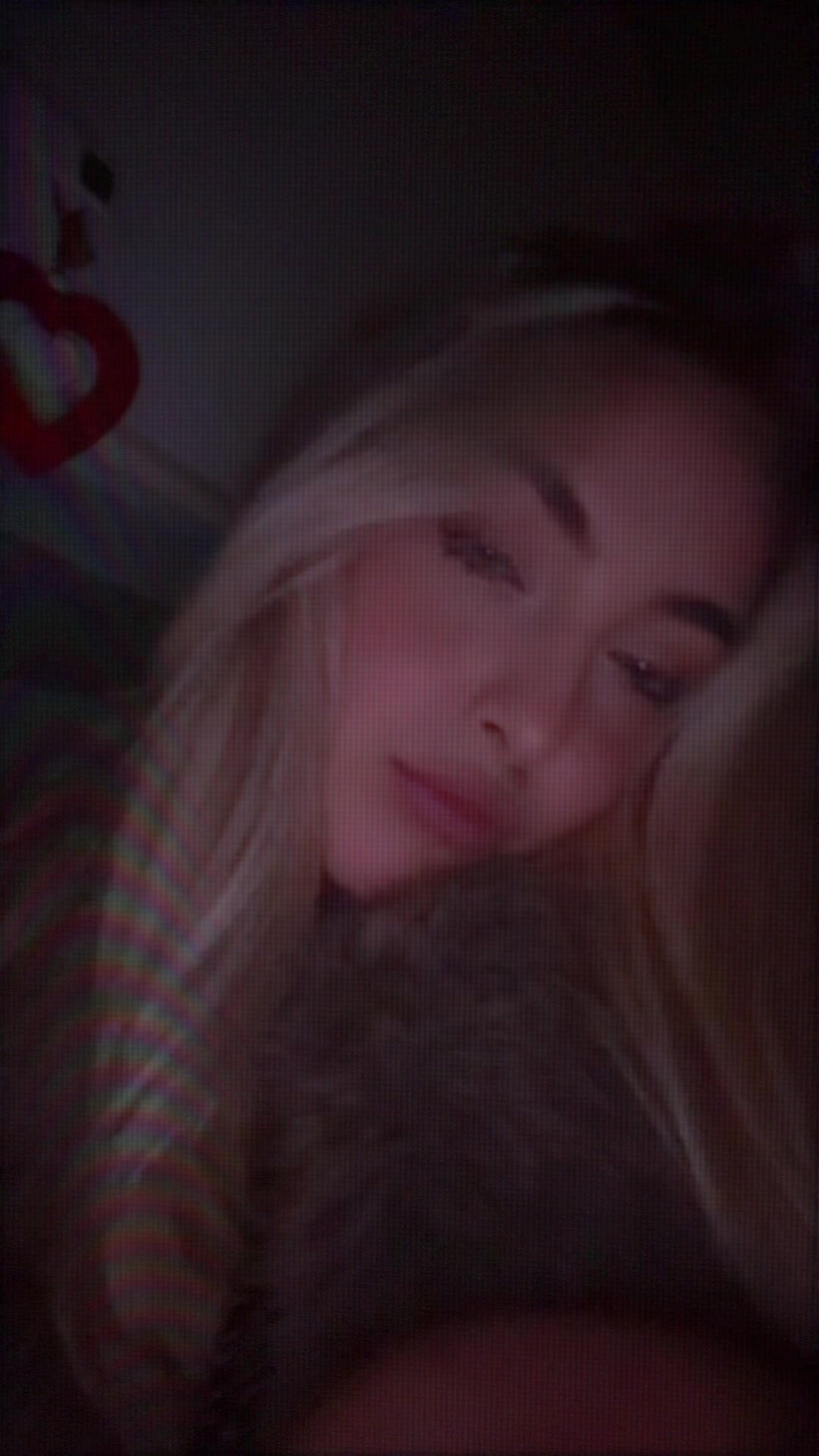 @Chlo&eacute;🍒