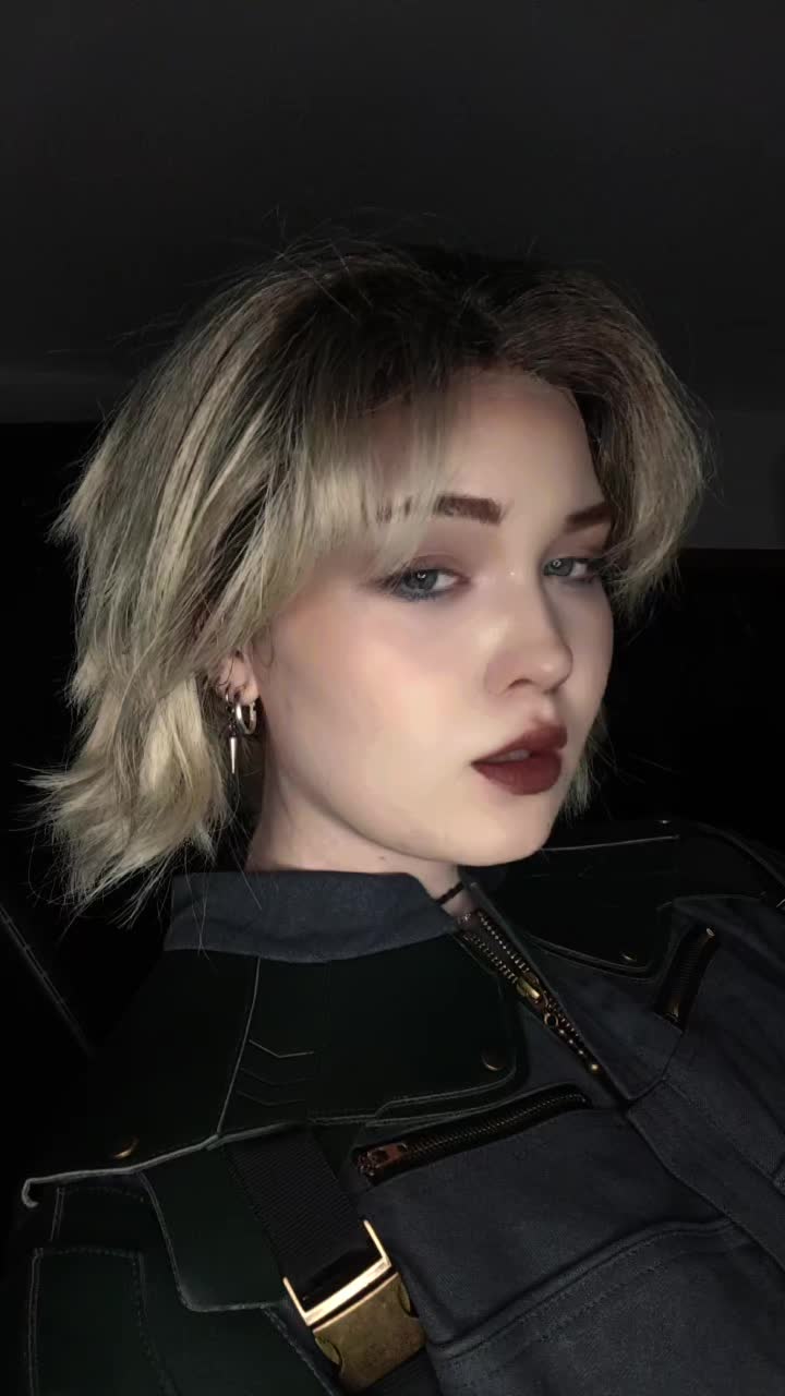 @𝓜𝓪𝓻𝓲𝓪  ⧗