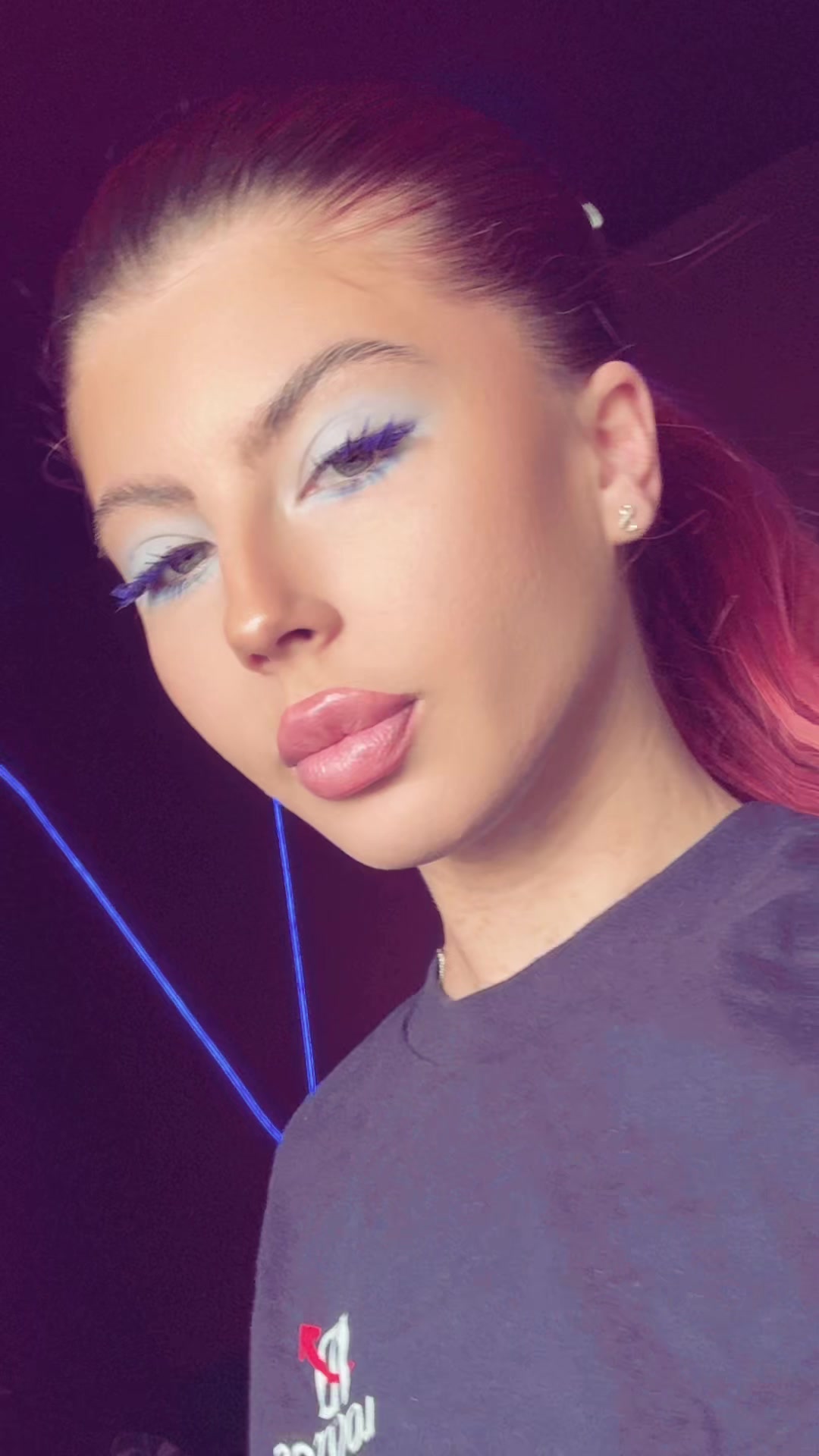 @Biancaa A. Gabriella