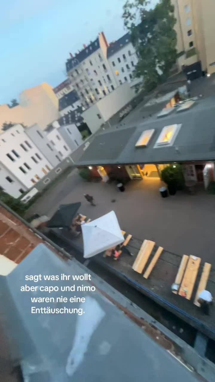 @🎭.
