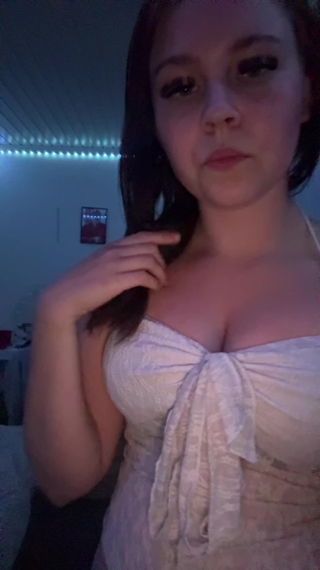 @emilia09_aa