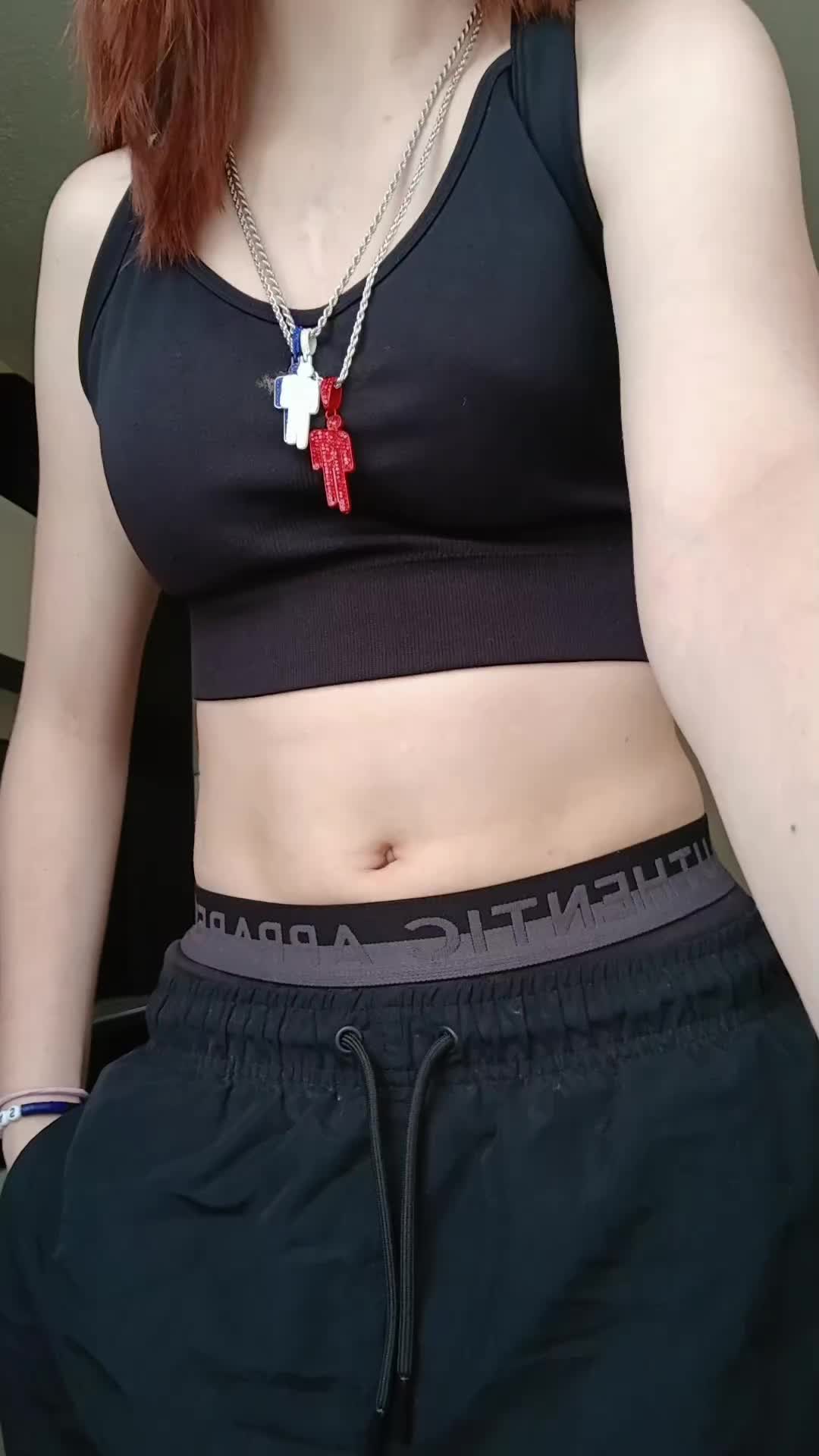 @👩&zwj;❤️&zwj;💋&zwj;👩
