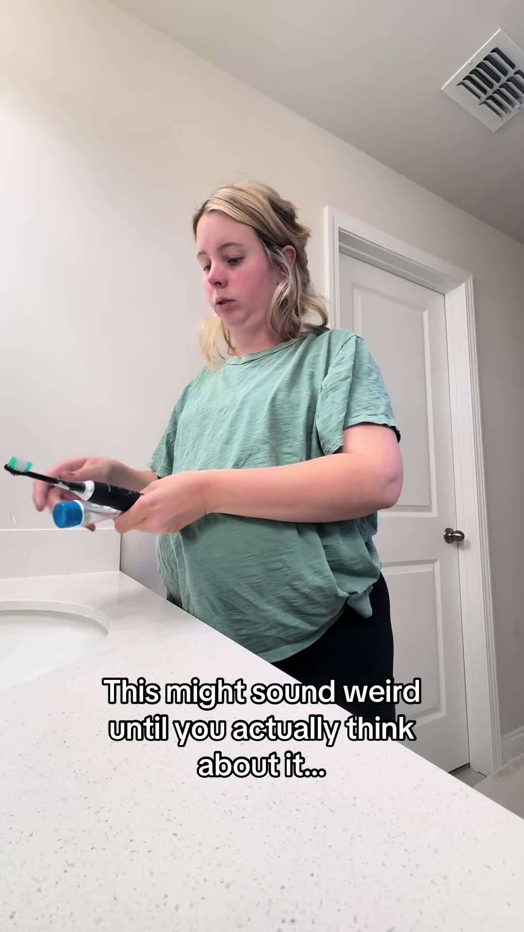 @Song W. | Mom of 5 + preg