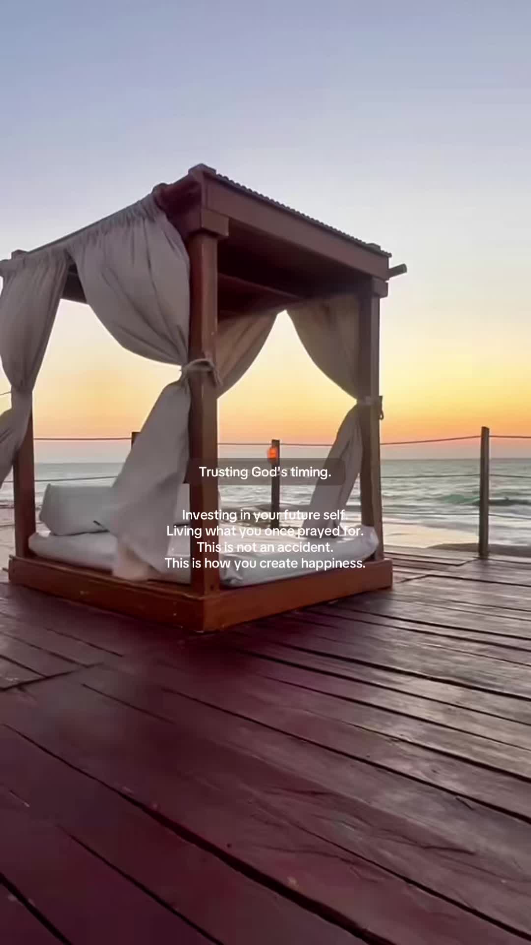 @Naomi | Travel | Wellness