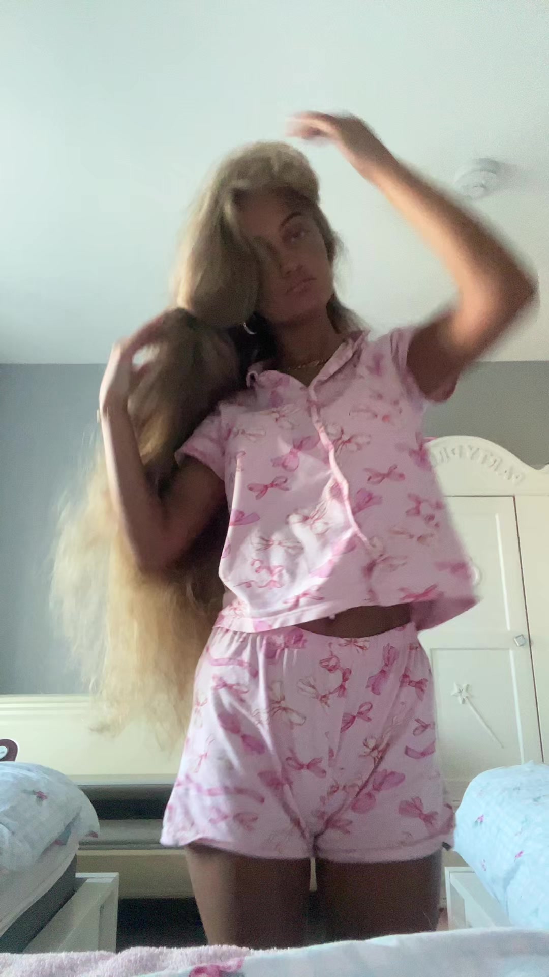 @𝐁 𝐑 𝐈 𝐃 𝐆 𝐈 𝐄 ꨄ