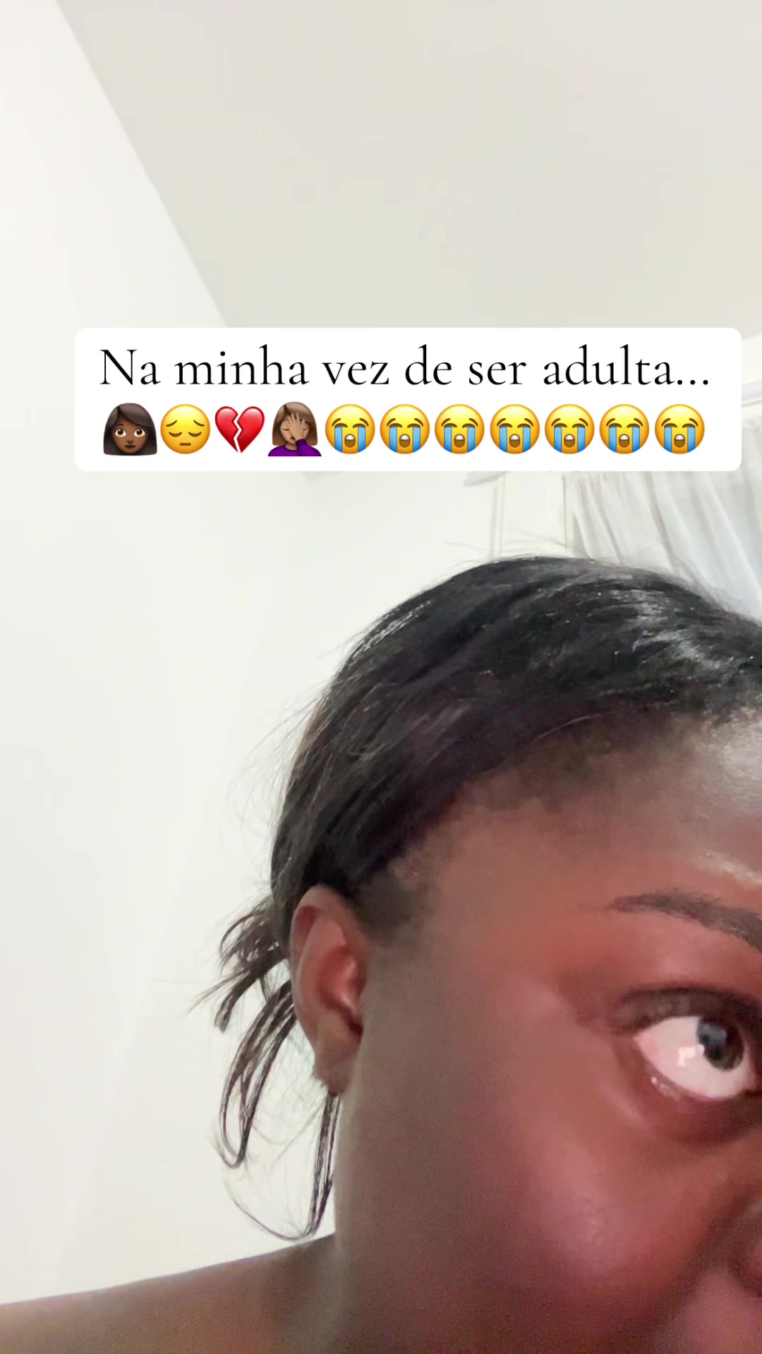 @Eleniaax