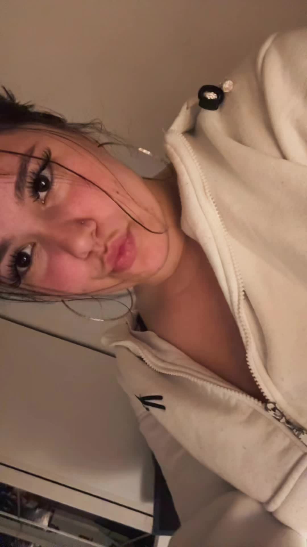 @𝓛𝓮𝓷𝓪