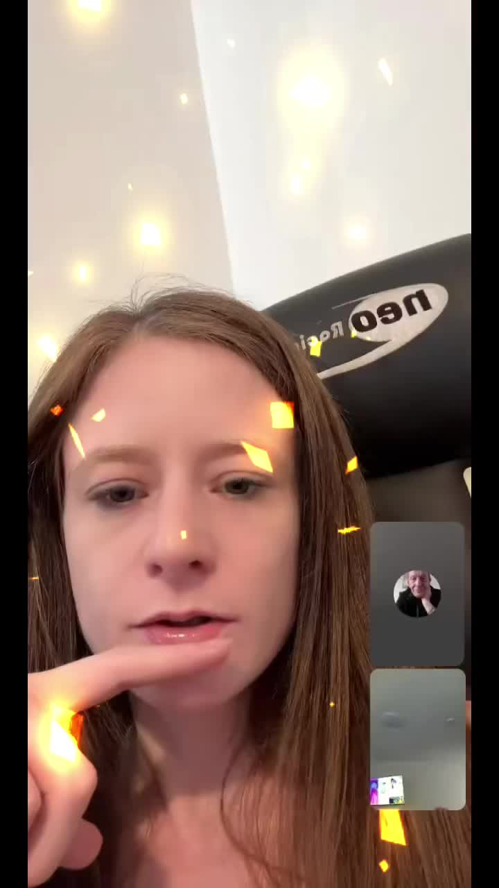 @minikinmarie