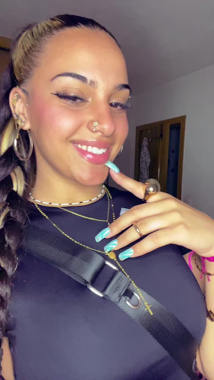 @Layla 🐆💋
