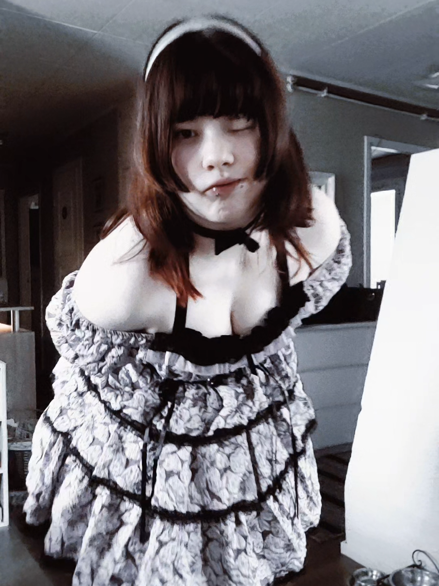 @Roachie :3
