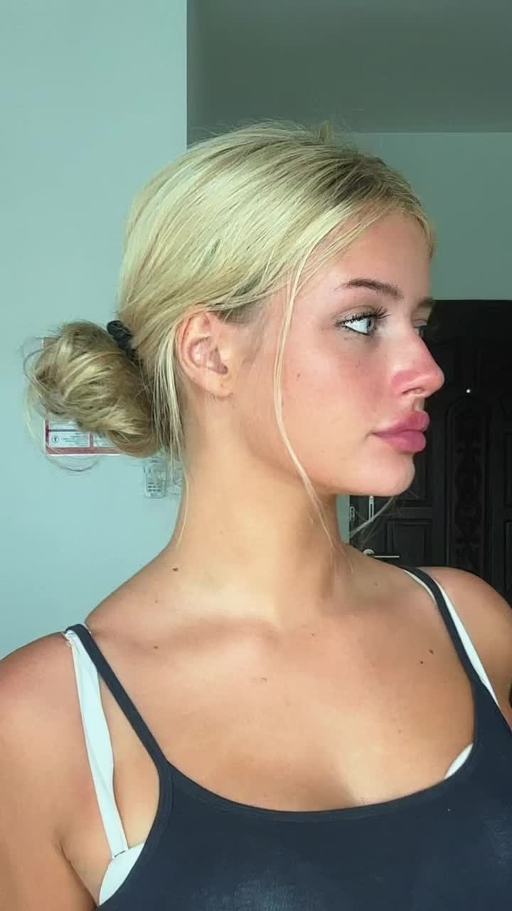 @meganvioletxo