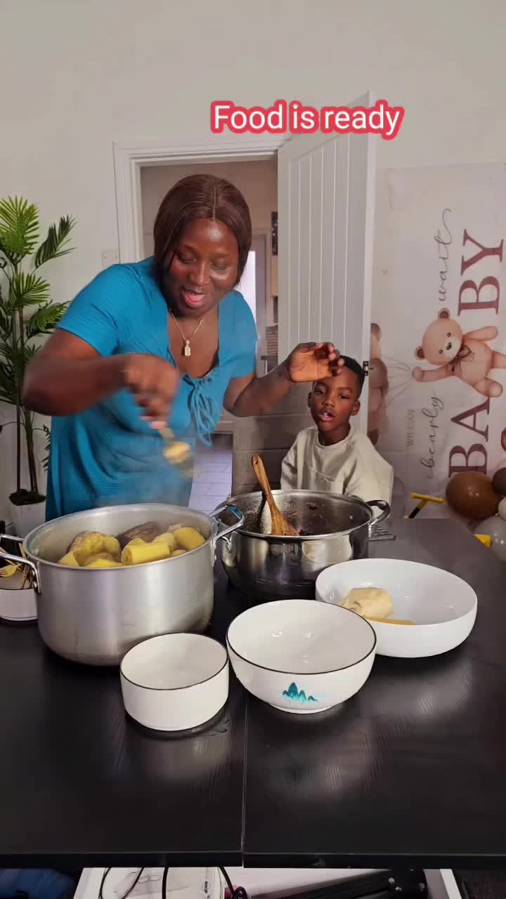 @Bennyomoedo Family