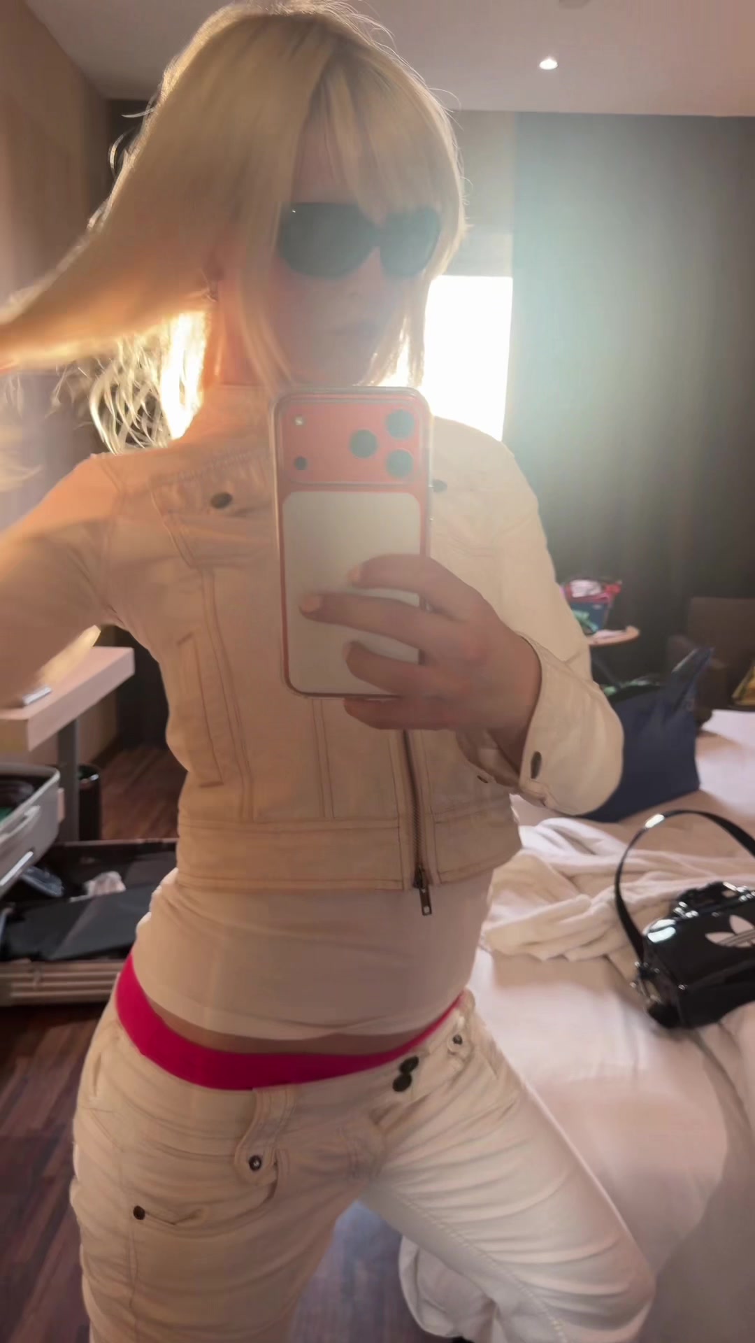 @olivia halle