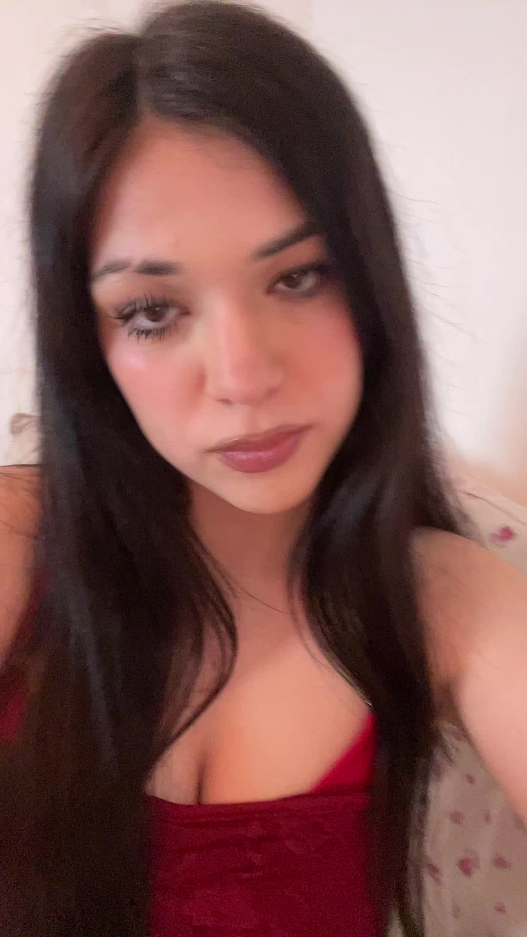 @isabella
