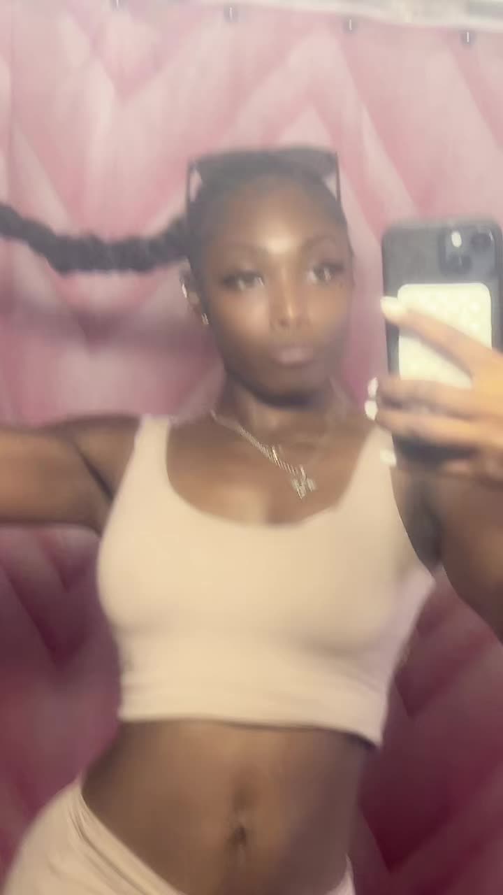 @Nayabaya👅