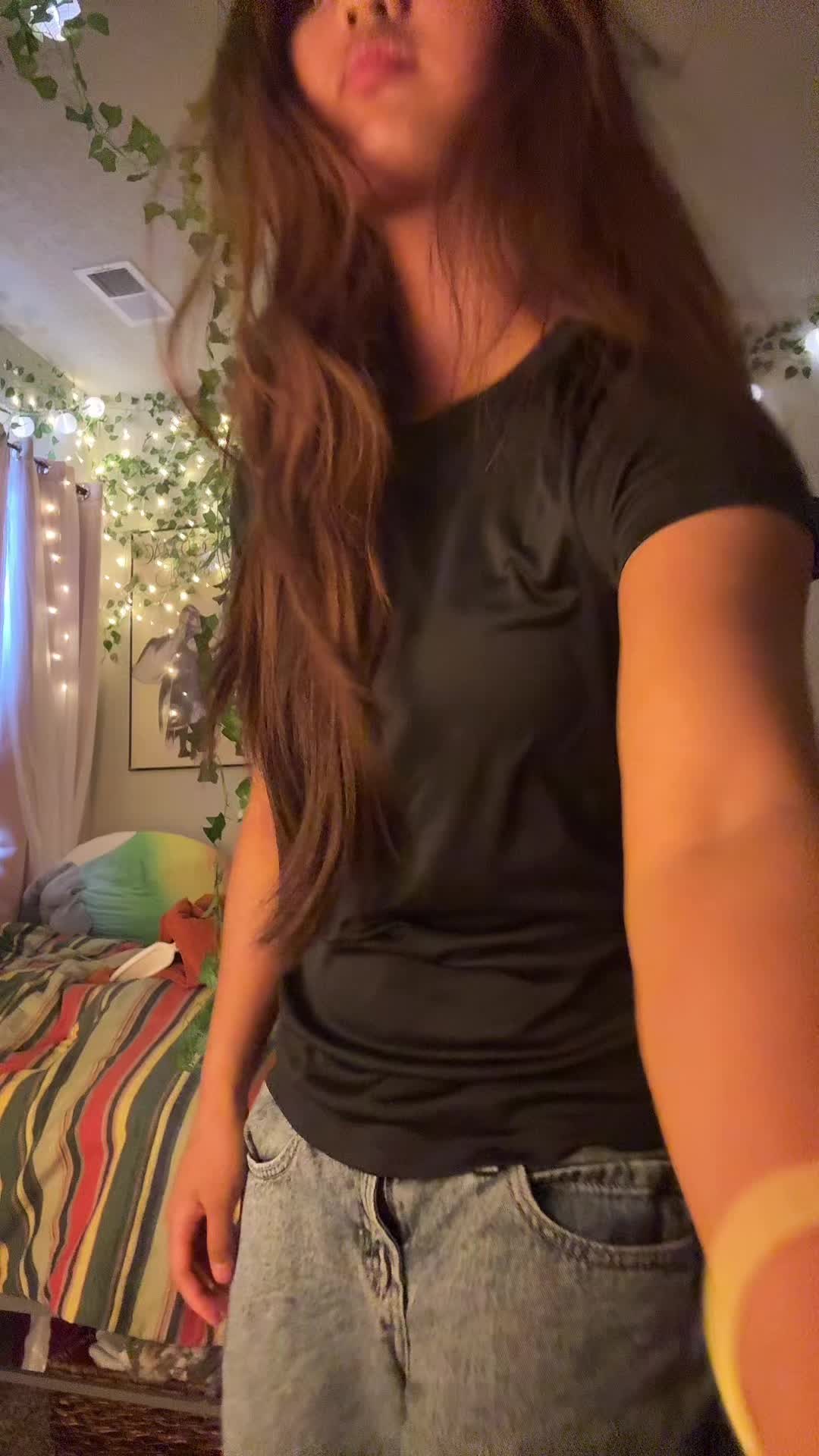 @ahsmellycat