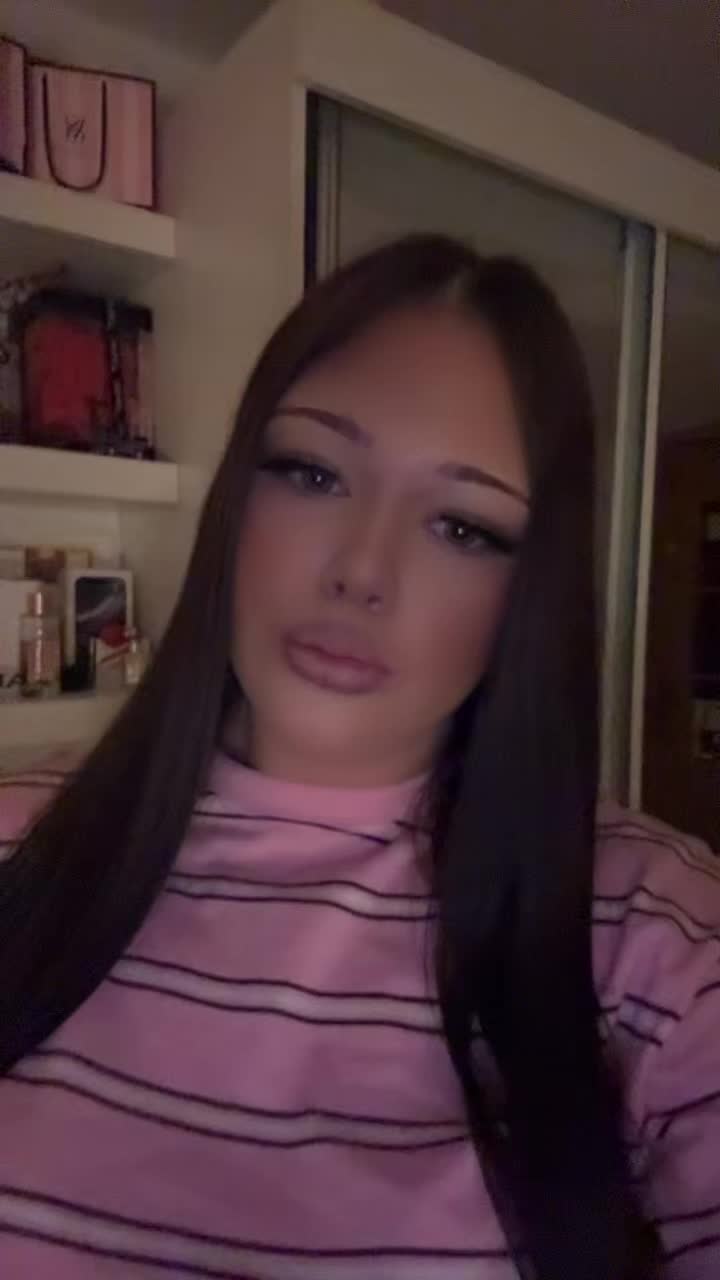 @🎀𝓜𝓪𝓻𝓽𝔂𝓷𝓴𝓪🎀