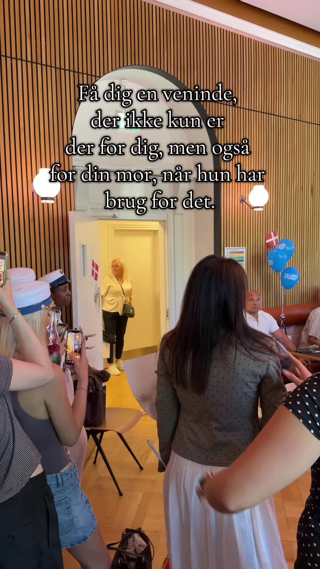 @Luna🌟