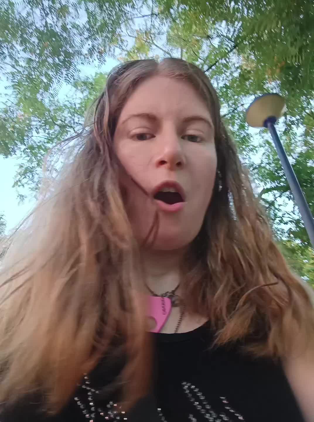 @_LADIVARUBIA_