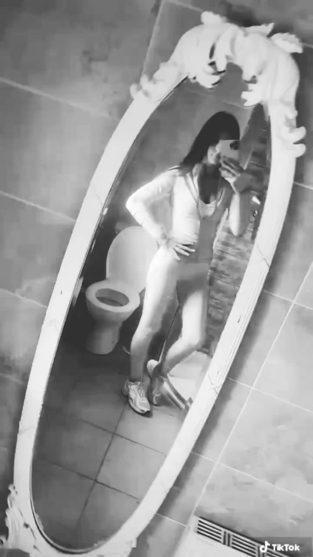 @โฐ๐๐๐พโฏ ๐น๐๐๐
๐ฝ๐๐ค