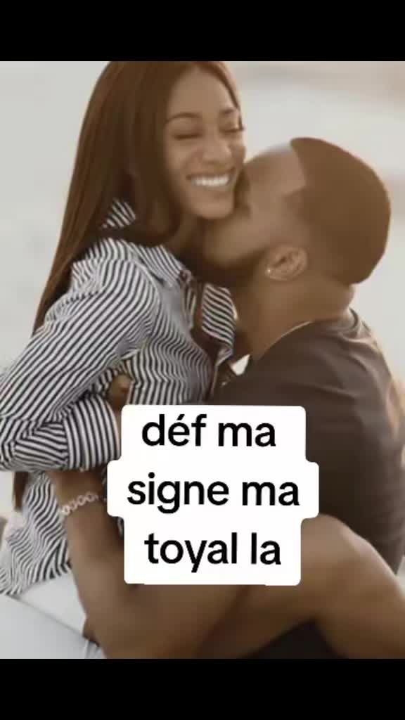 @N&Eacute;KH COY