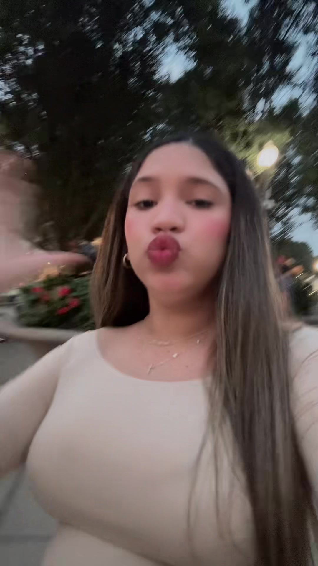 @karlynamia_