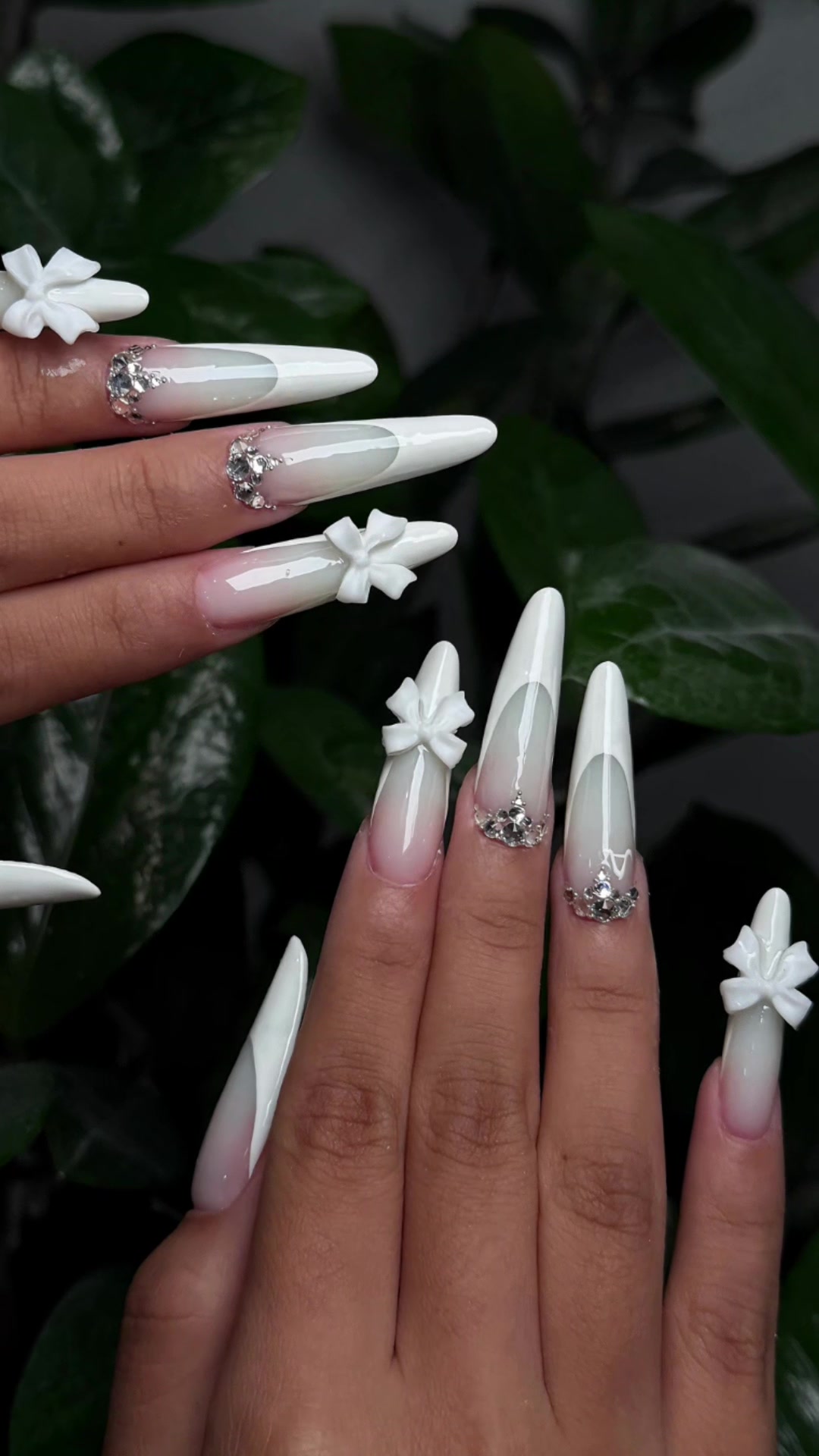 @Queennails
