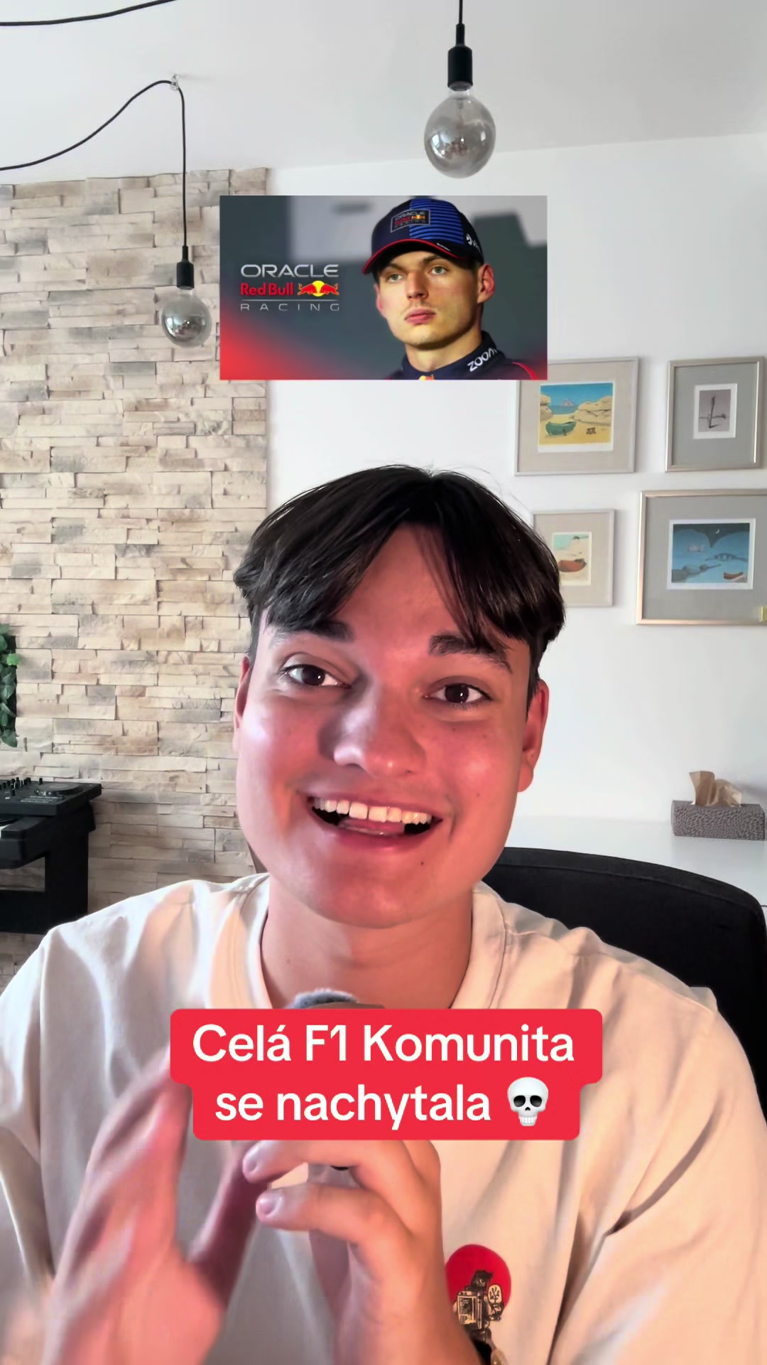 @Véva The News Guy