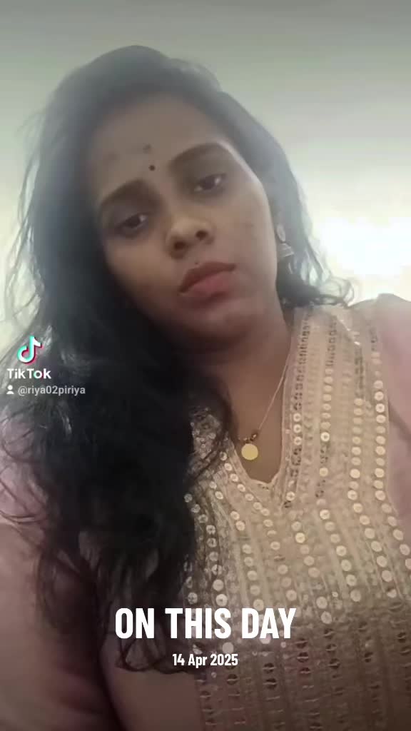 @Piriya@riya