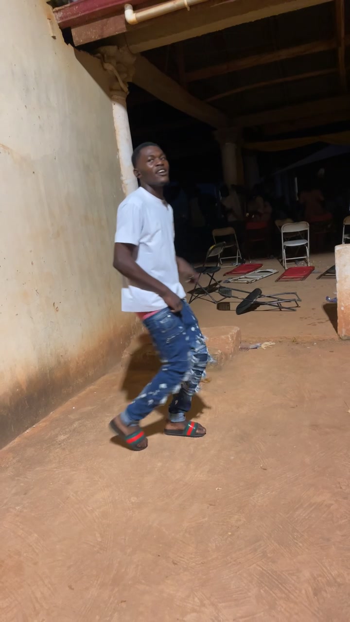 @TWO THINGS 🥶🥶