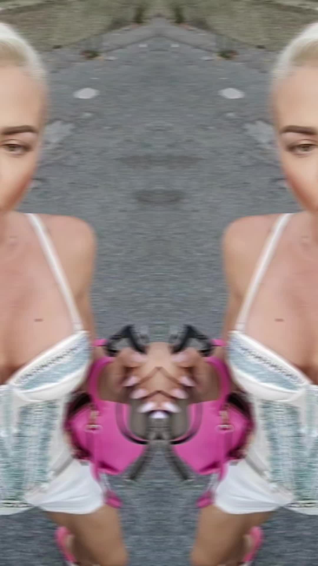 @@E̴K̴A̴T̴E̴R̴I̴N̴A̴D̴J̴
