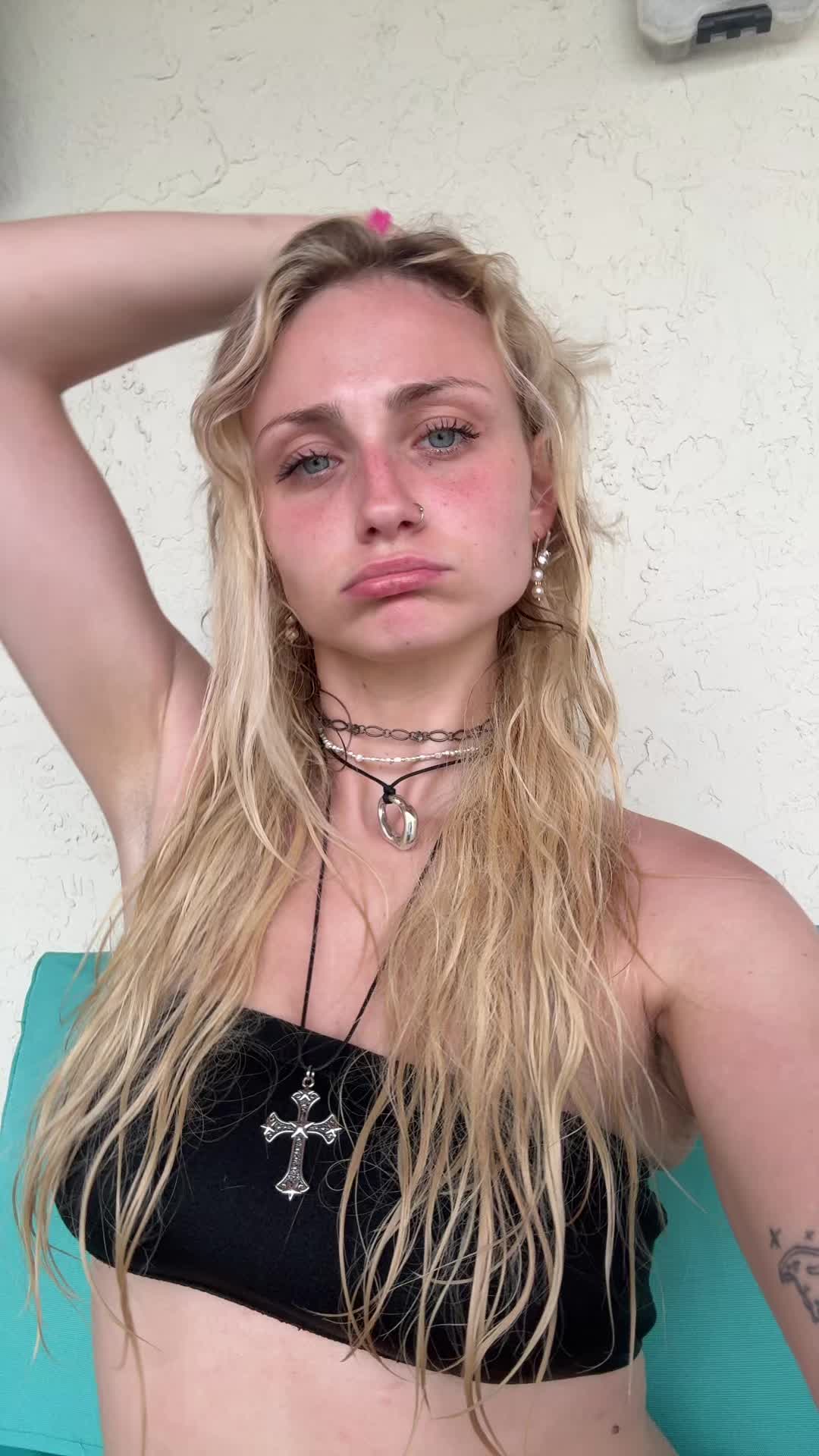 @hnnxh