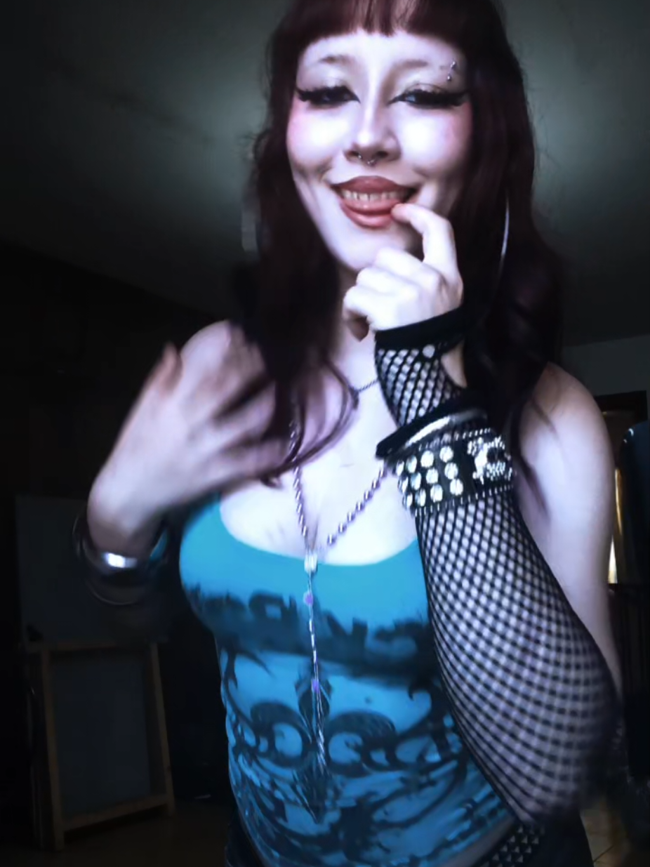 @MikaaaKet44
