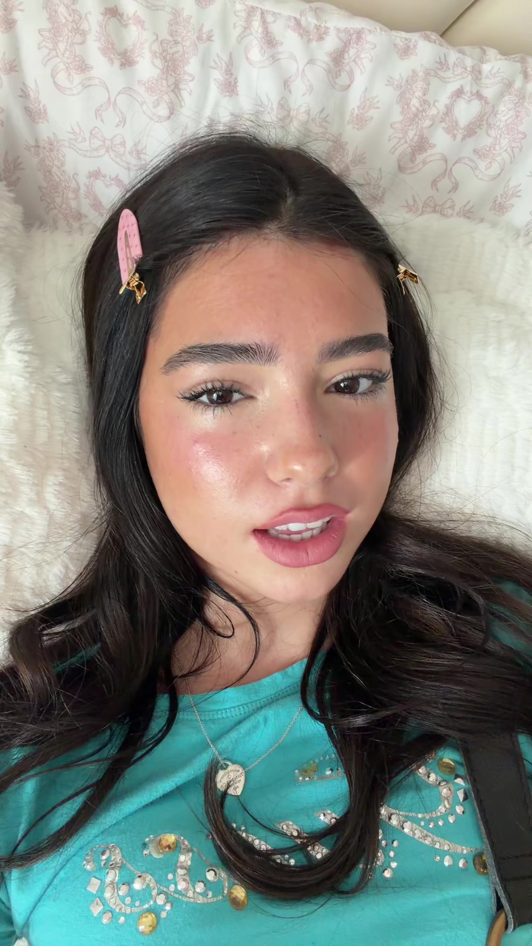 @???