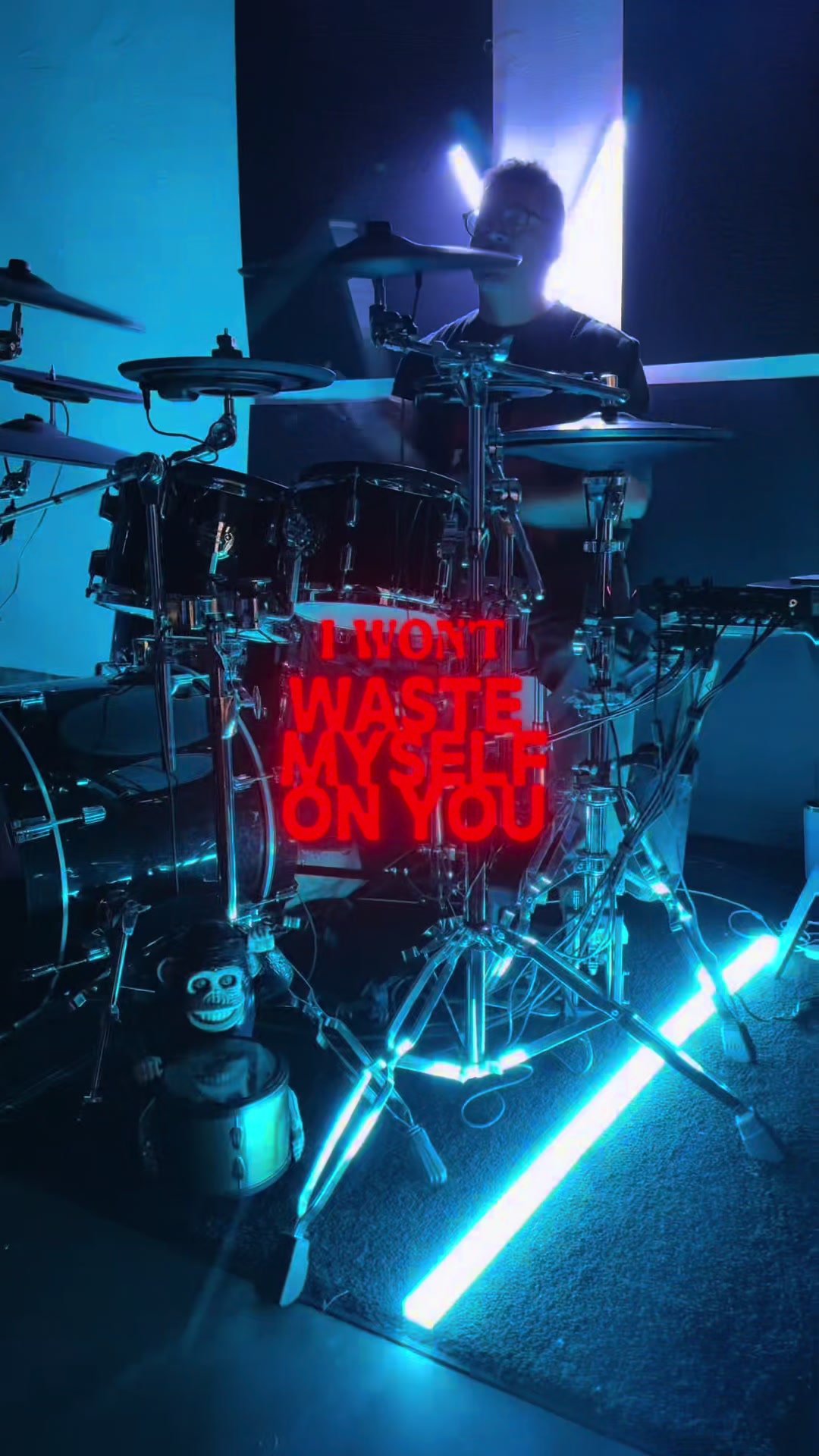 @Noisy Machine