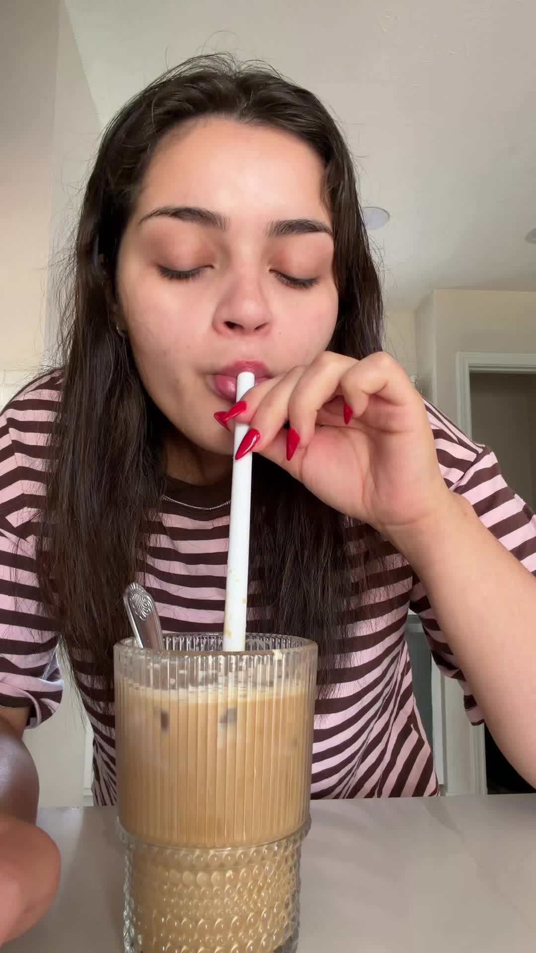 @Josselyn