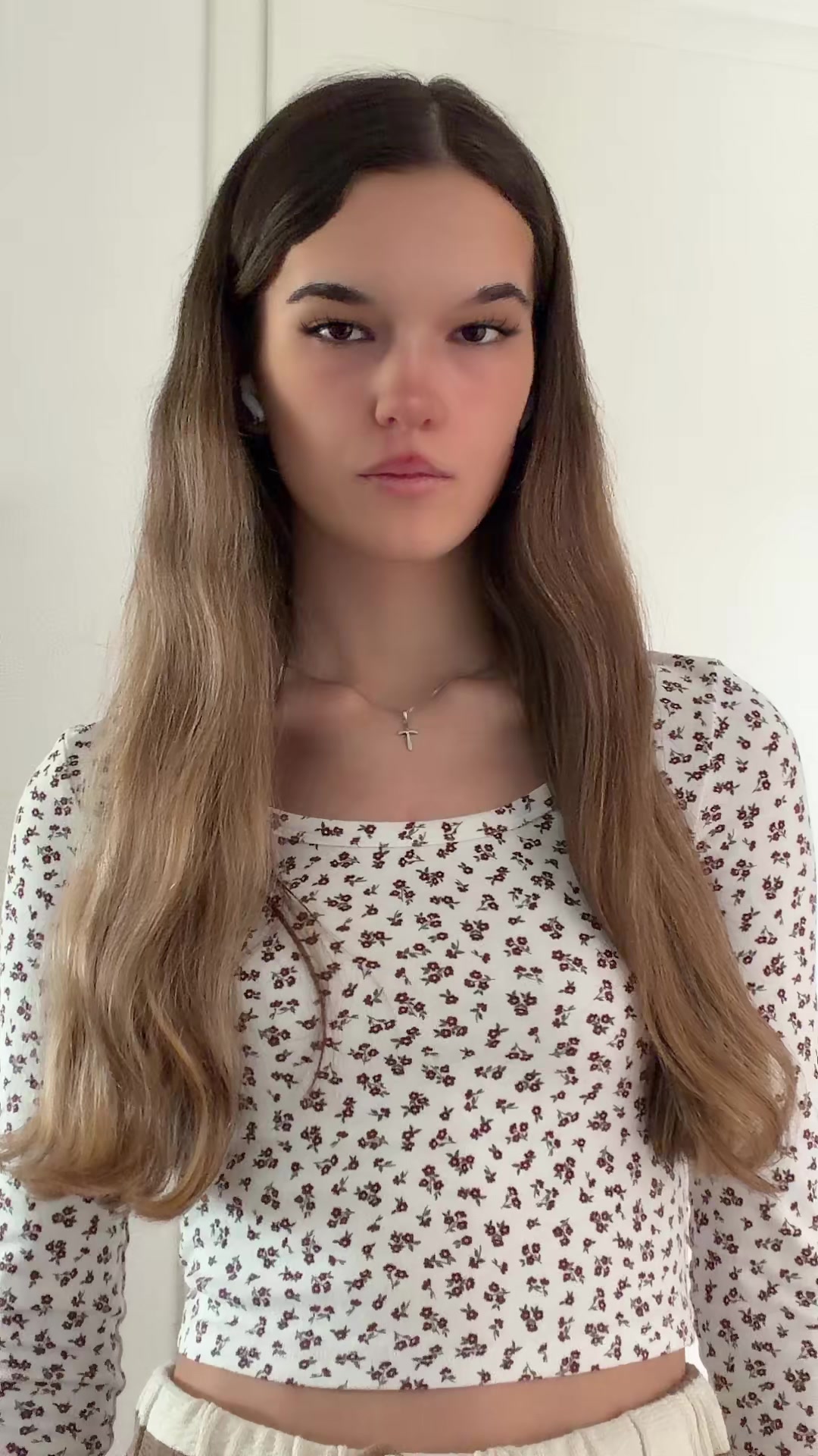 @𝔘𝔫𝔰𝔢𝔯.𝔫𝔞𝔱𝔞𝔩𝔦𝔢.22