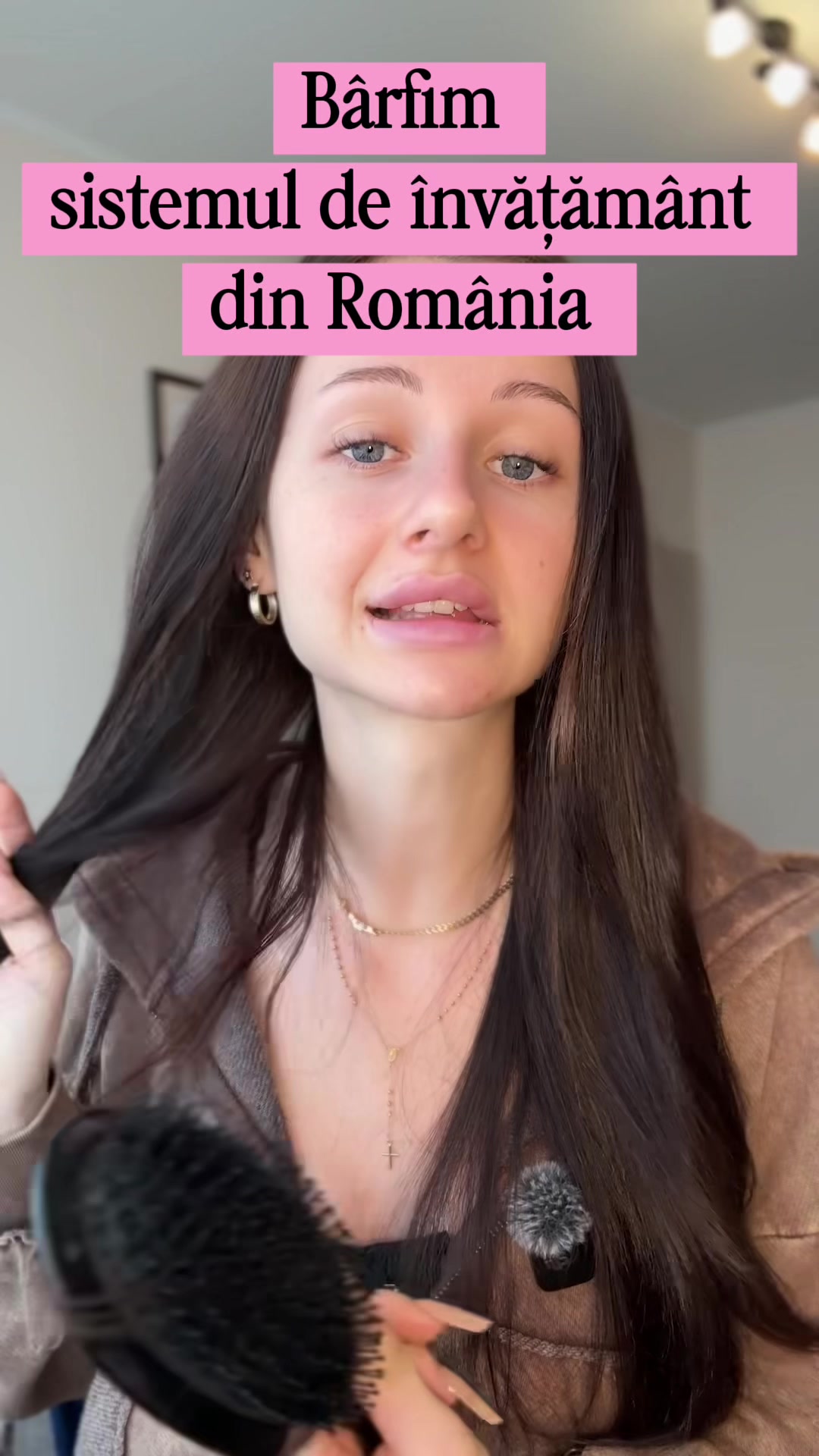 @L9UIZA